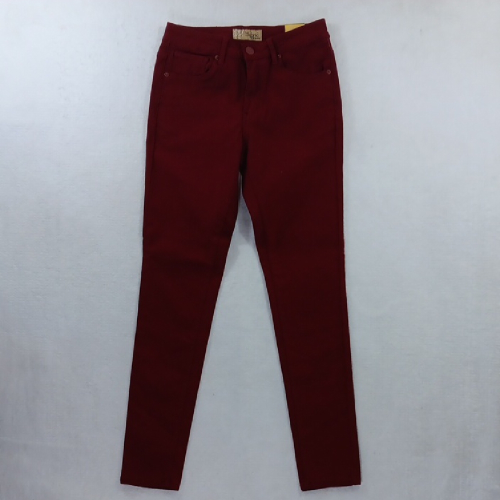 Hybrid & company Women's Skinny Jeans in Deep Burgundy